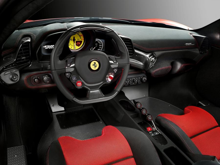 Торпедо Ferrari 458 Speciale 2013 года  (фото 33 из 43)
